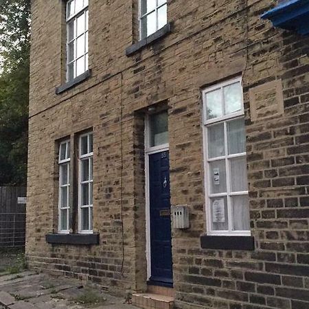 Gateway Lodge Cleckheaton Buitenkant foto