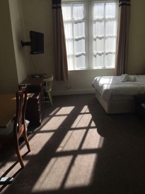 Gateway Lodge Cleckheaton Buitenkant foto